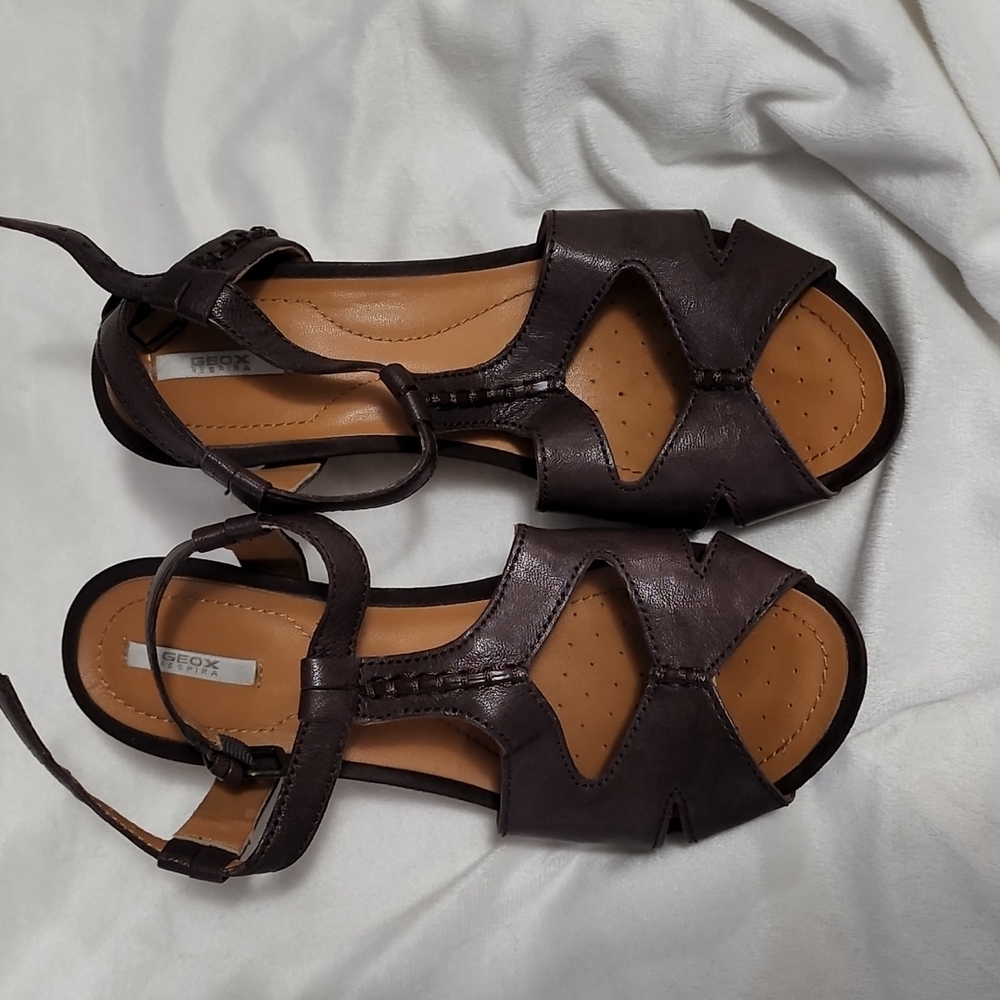 George Respira Tan Sandles